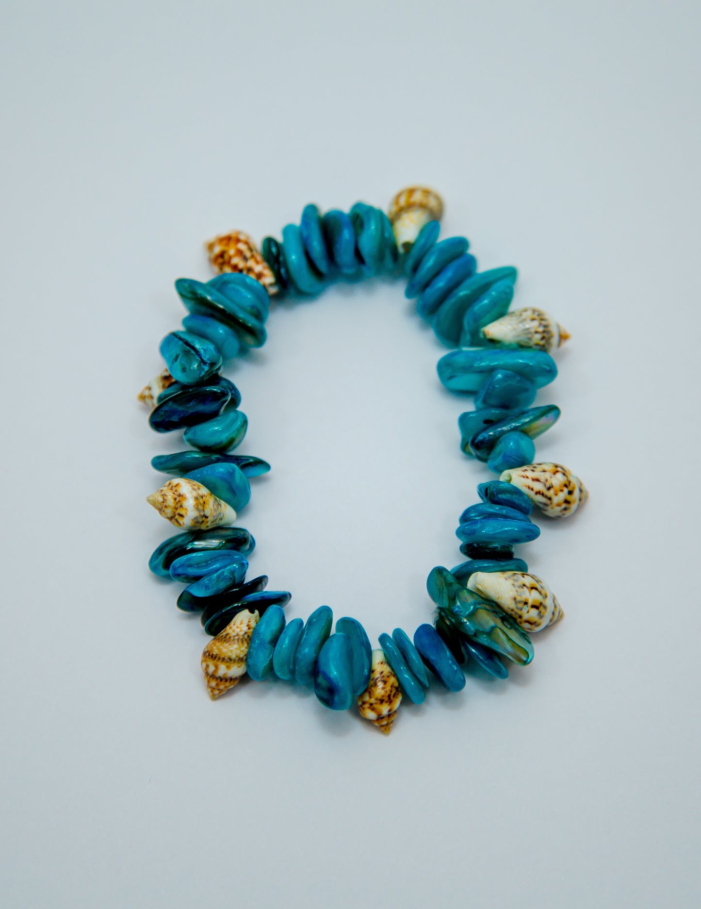Pulsera de concha y piedra de ensueño de coral
