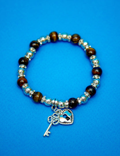 Pulsera de plata y piedra de la llave del amor