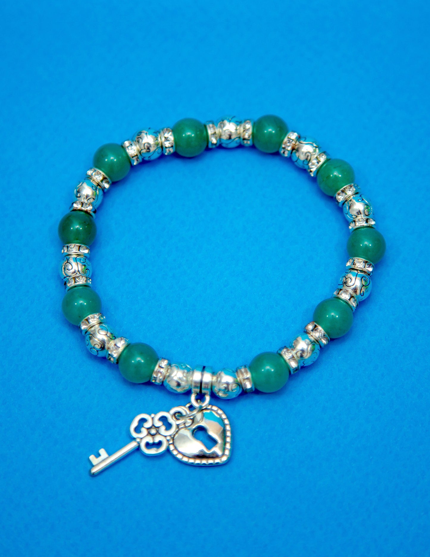 Pulsera de plata y piedra de la llave del amor
