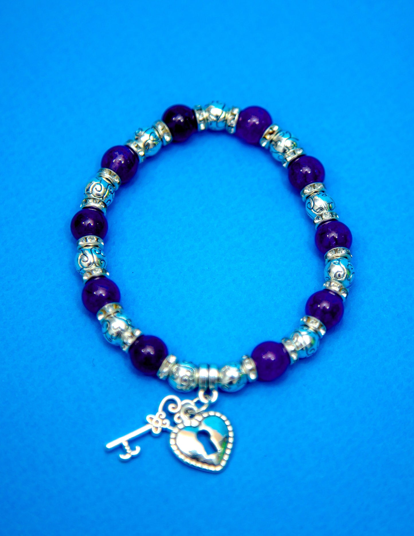 Pulsera de plata y piedra de la llave del amor