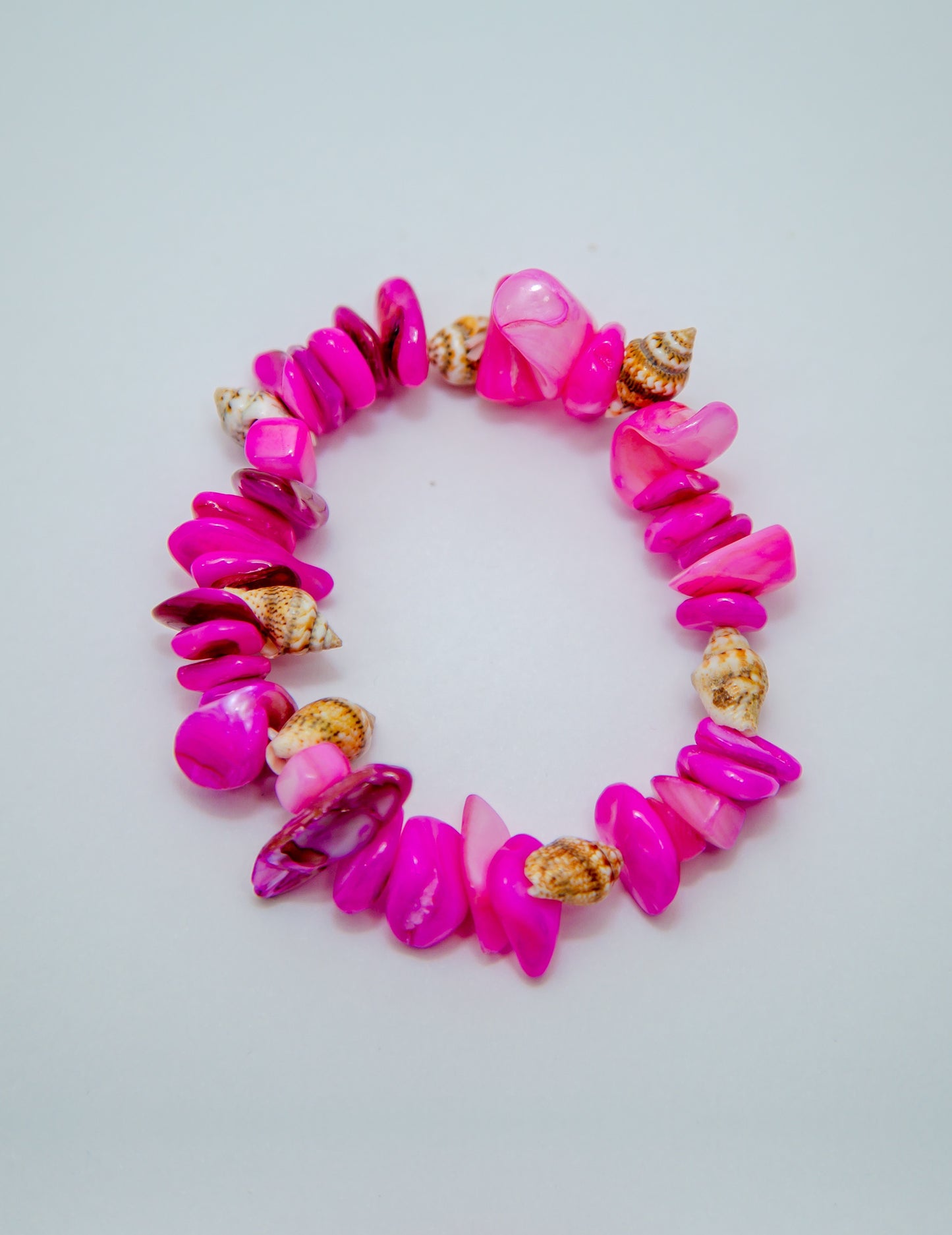 Pulsera de concha y piedra de ensueño de coral